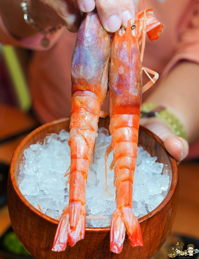 火鍋 花花世界 高雄秘境 美食 鍋物 龍蝦 海鮮 肉食控 巷弄 北高雄美食 聚餐 捷運美食