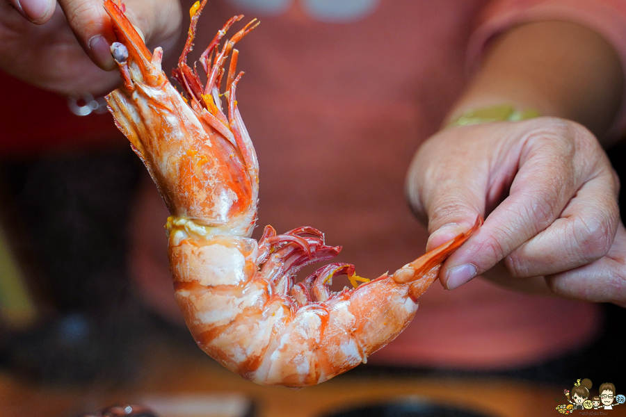 火鍋 花花世界 高雄秘境 美食 鍋物 龍蝦 海鮮 肉食控 巷弄 北高雄美食 聚餐 捷運美食