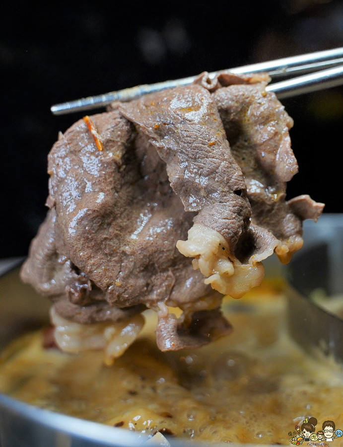 和牛 火鍋 鍋物 吃到飽 肉食控 肉肉控 海鮮 必吃 星野肉肉鍋 高鐵 百貨美食 聚餐 約會 慶生 家庭聚會 