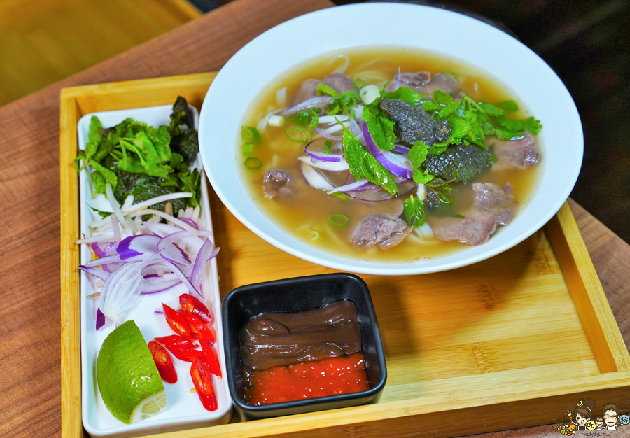 文山特區 聚餐 家庭聚會 母親節 越南料理 會安 旅遊 必吃 高雄越南料理