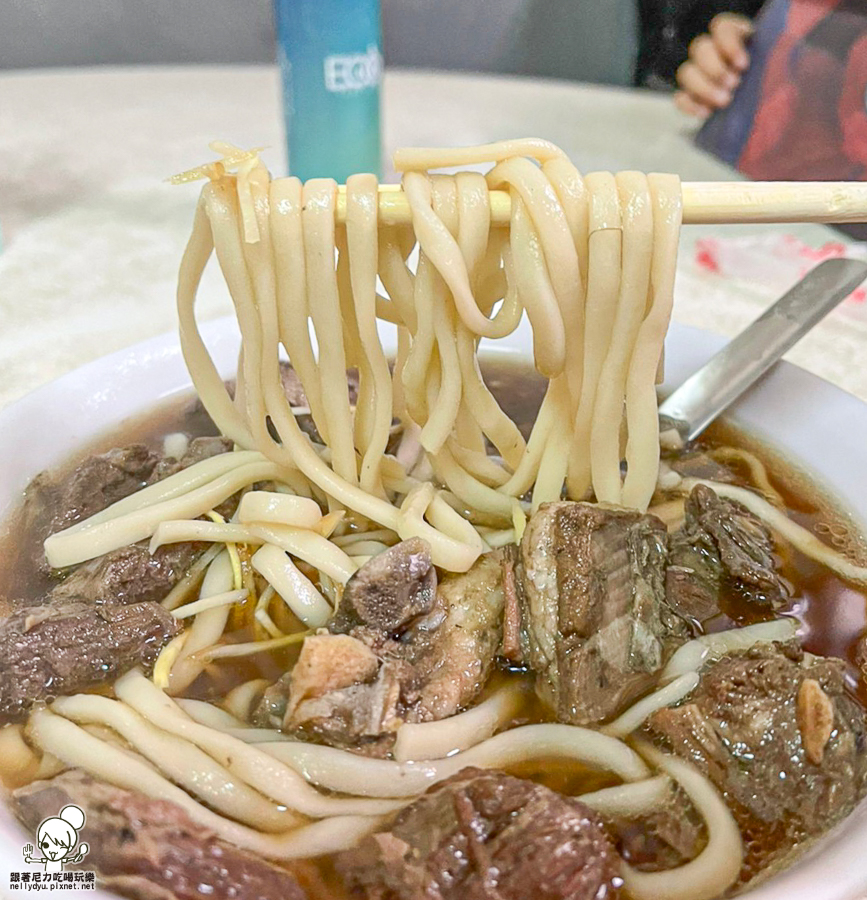 老店 老字號 羊肉 炒飯 燴飯 當歸湯 沙茶 高雄美食 高雄必吃 鼓山美食