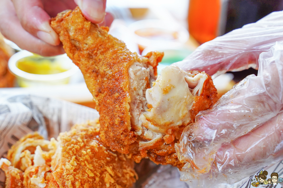 美式炸雞 炸物 漢堡 美式漢堡 炸全雞 聚餐 高雄美食 獨家 秘製 特色 好吃