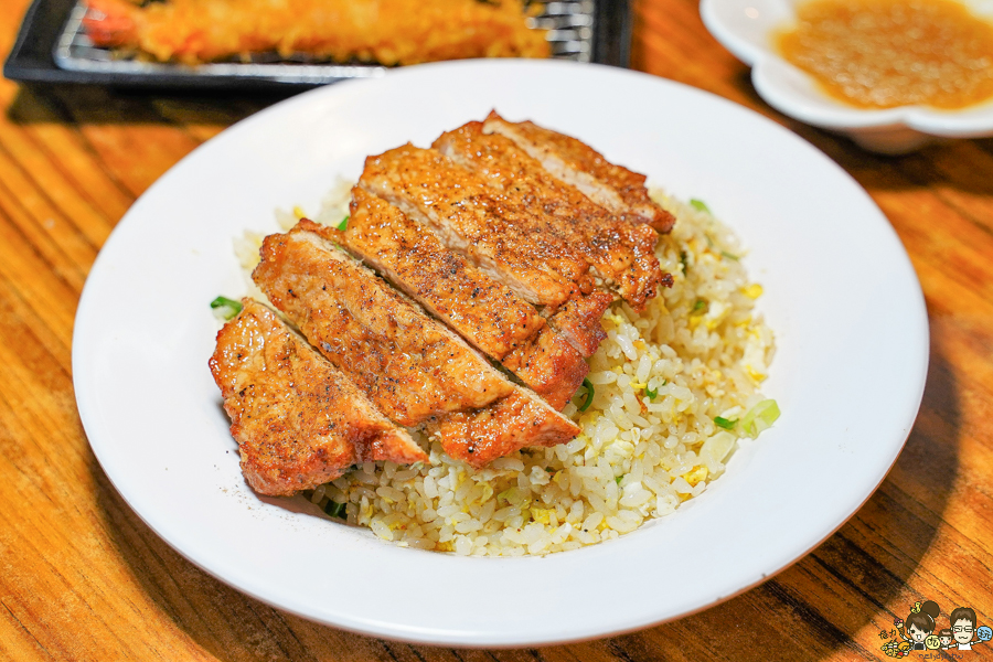 高雄炒飯 好吃炒飯 前鎮美食 炒飯 鍋燒麵 便當 外帶 外送 吉祥家 日式家庭