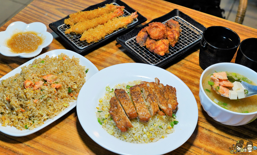 高雄炒飯 好吃炒飯 前鎮美食 炒飯 鍋燒麵 便當 外帶 外送 吉祥家 日式家庭