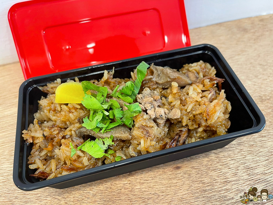 伍•伴|油飯 刈包 高雄美食 外送 外帶 好吃 湯 油飯 好吃 傳統