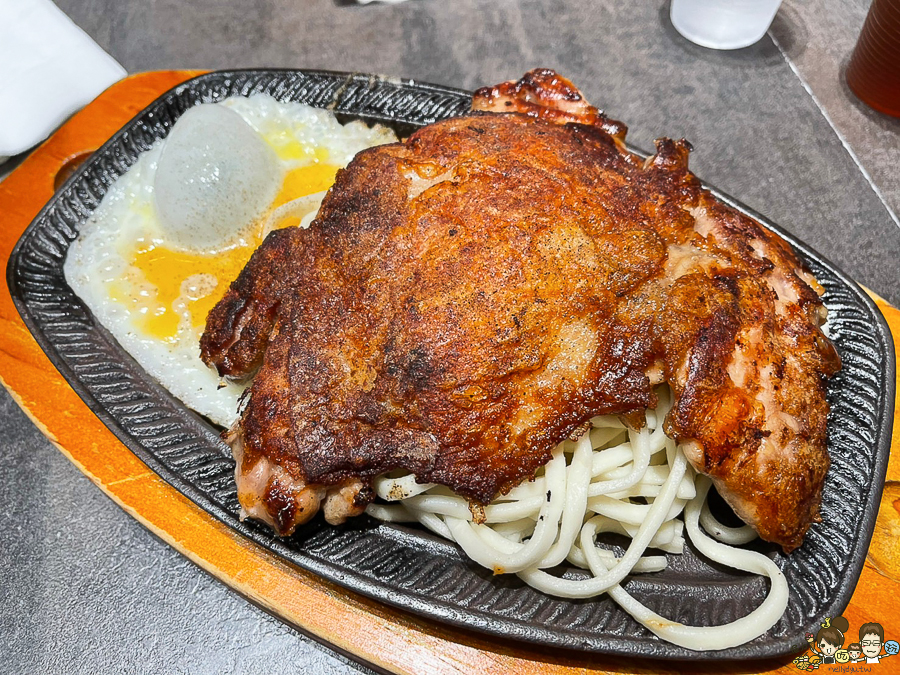 牛魔王牛排 百元牛排 平價 好吃 夠味 酥皮濃湯 仁武牛排 高雄美食