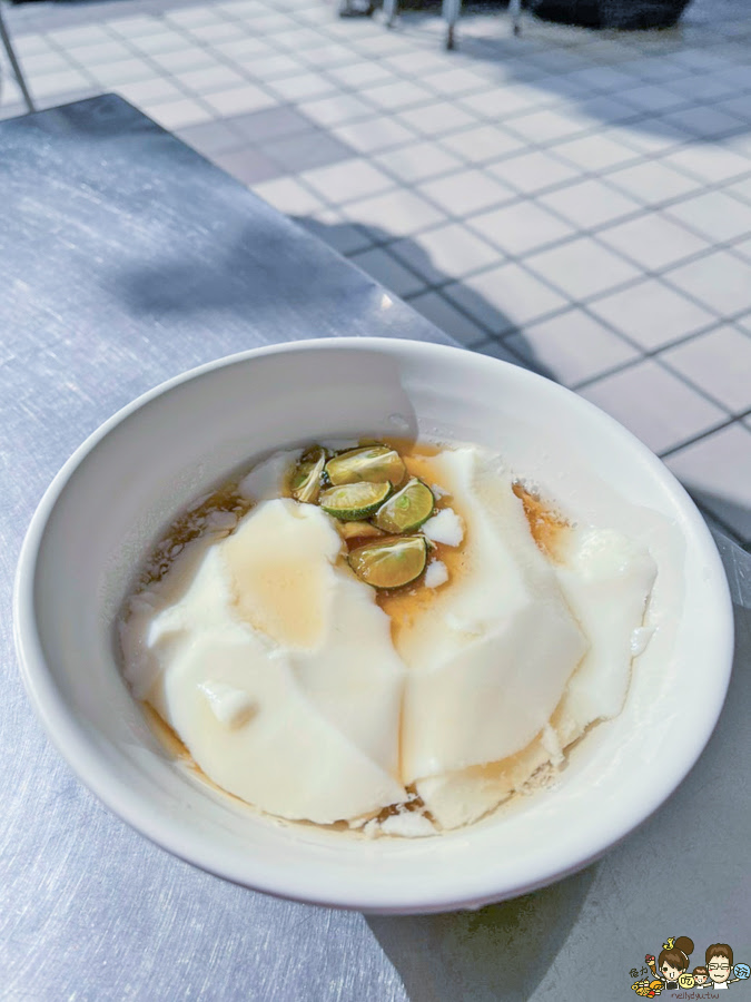 鹽埕美食 老字號 金桔豆花 小吃 老店 傳承 高雄美食 高雄豆花 豆漿