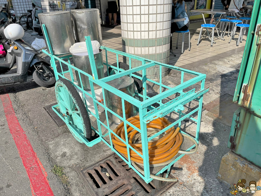 鹽埕美食 老字號 金桔豆花 小吃 老店 傳承 高雄美食 高雄豆花 豆漿