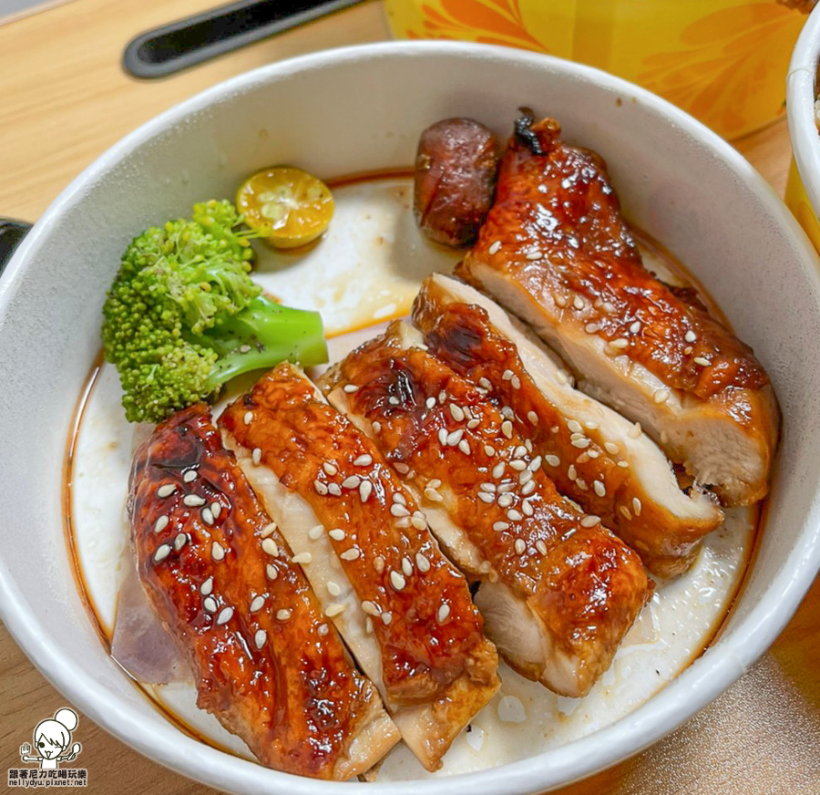 丼飯 必吃 美食 高雄必吃 高雄丼飯 全心丼飯 澎派 外帶 防疫期間 餐盒