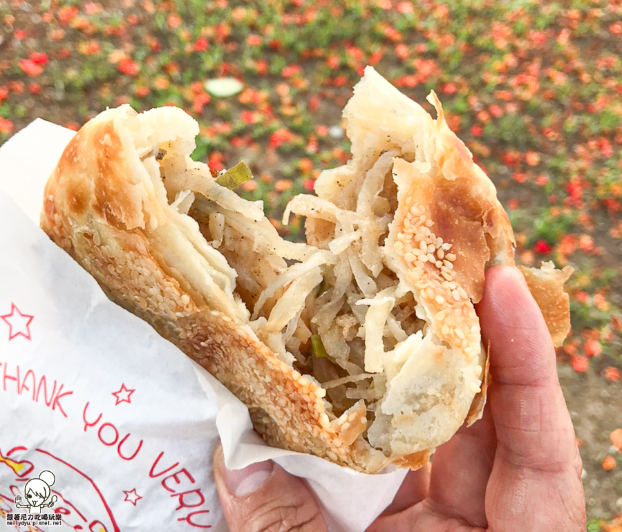 傳統早餐 燒餅油條 花生湯 手做 古早味 懷舊 高雄老店 老字號早餐 必吃 高雄美食 超人氣 蔥油餅