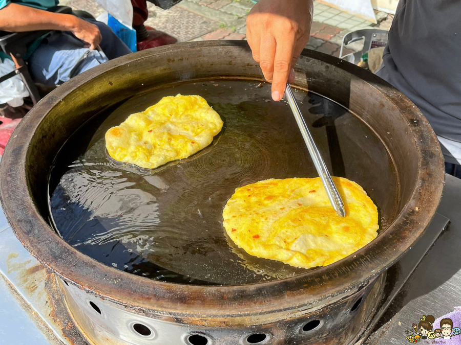 蔥油餅 蔥餅 抓餅 咖哩 原味 小港美食 小港必吃 高雄美食 銅板美食 10元