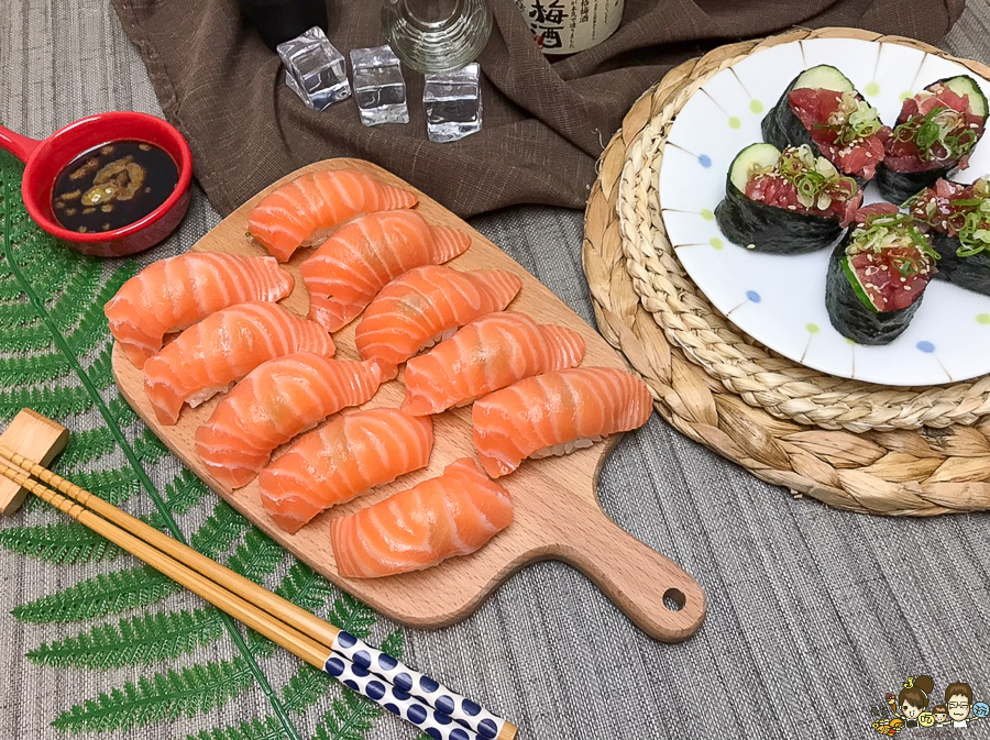 鮭魚壽司 上漁屋 手作壽司 花壽司 鮭魚 生魚片 日式料理 日式美食 好吃 新鮮 平價 銅板 高雄美食