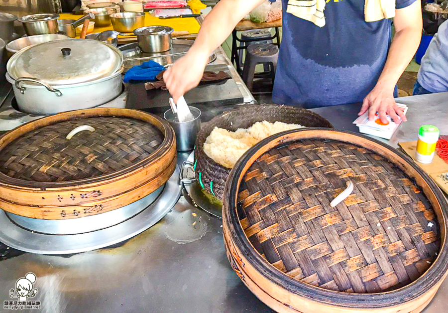 黃家米糕 滷肉飯 四神湯 國民市場 高雄美食 小吃 路邊湯 好吃 夠味 老字號 老店 