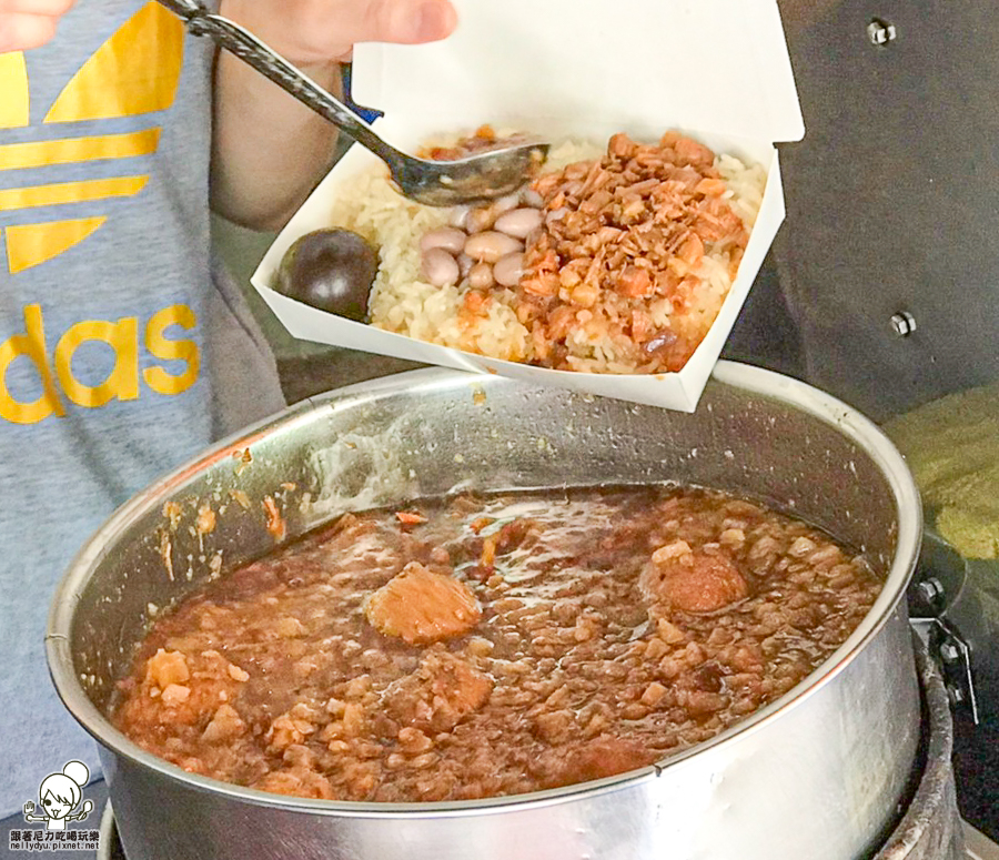 黃家米糕 滷肉飯 四神湯 國民市場 高雄美食 小吃 路邊湯 好吃 夠味 老字號 老店 