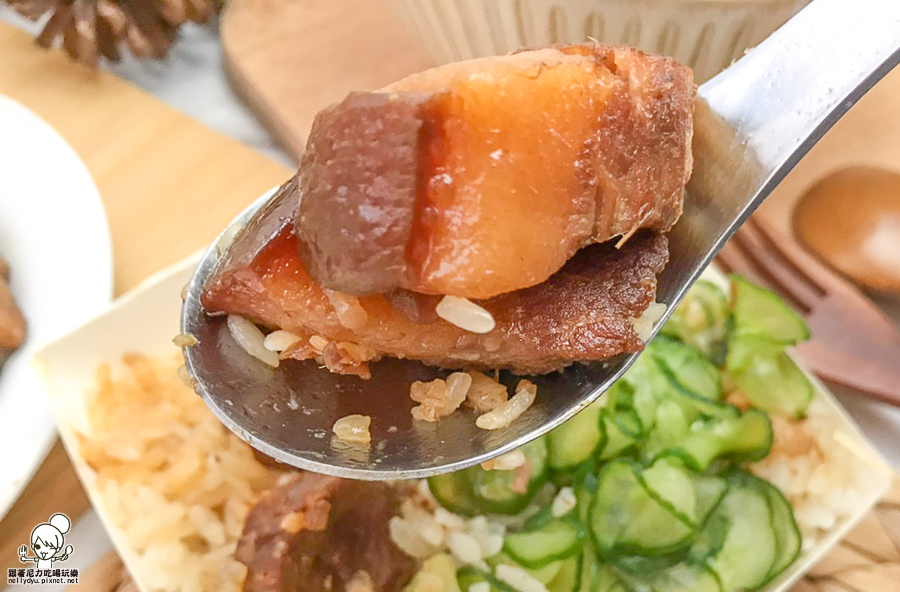 黃家米糕 滷肉飯 四神湯 國民市場 高雄美食 小吃 路邊湯 好吃 夠味 老字號 老店 