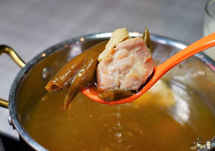 夏好夏滿 經典火鍋 台式火鍋 個人鍋 單人鍋 高雄美食 高雄火鍋