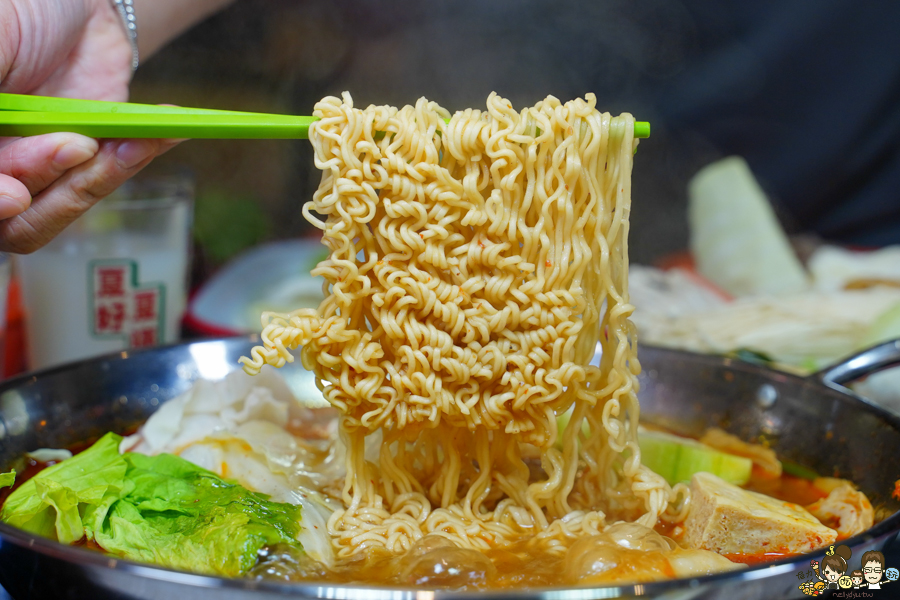 夏好夏滿 經典火鍋 台式火鍋 個人鍋 單人鍋 高雄美食 高雄火鍋