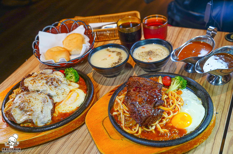 大港牛排 鹽埕牛排 鐵板牛排 排餐 平價 好吃 必吃 高雄美食 大港參貳牛排館、