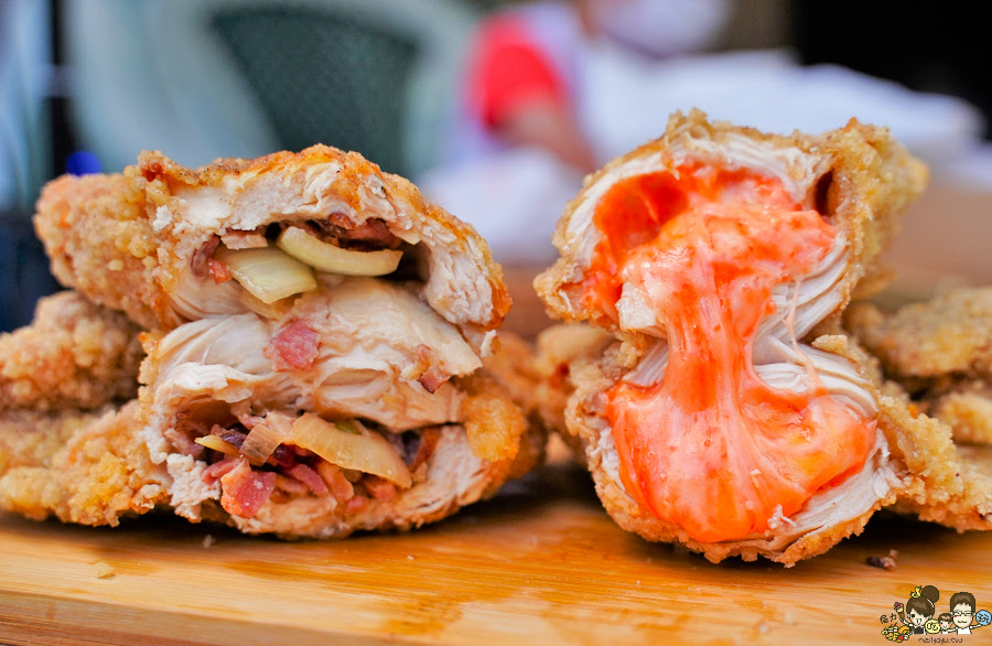 迷路炸物店 炸物 雞排 大雞排 高雄雞排 炸物 鹹酥雞 美食 高雄 光華夜市 必吃