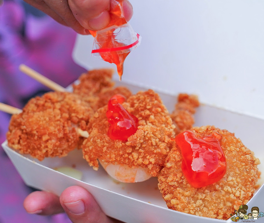 迷路炸物店 炸物 雞排 大雞排 高雄雞排 炸物 鹹酥雞 美食 高雄 光華夜市 必吃