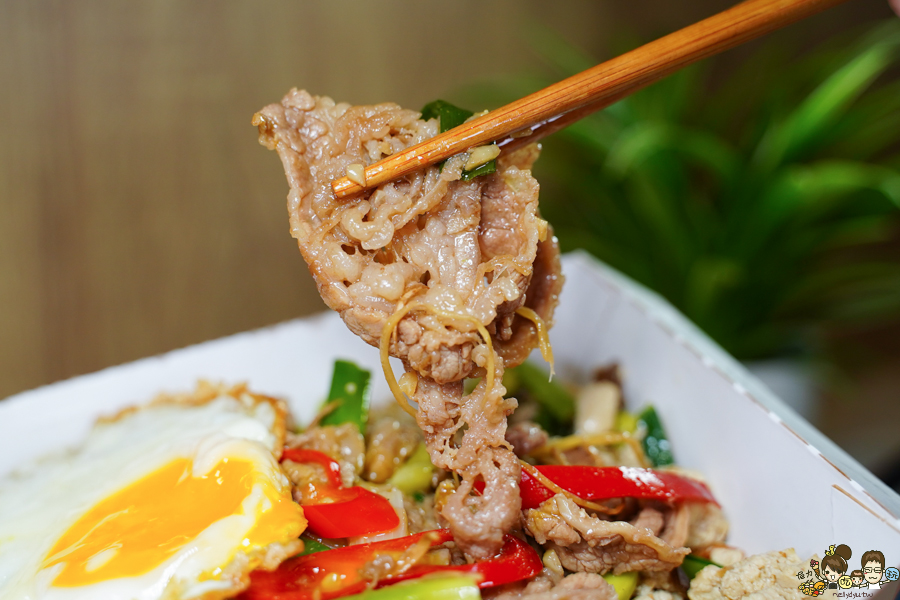 豆腐飯 艾波廚房 餐盒 健康 養生 營養 蛋白質 高雄必吃