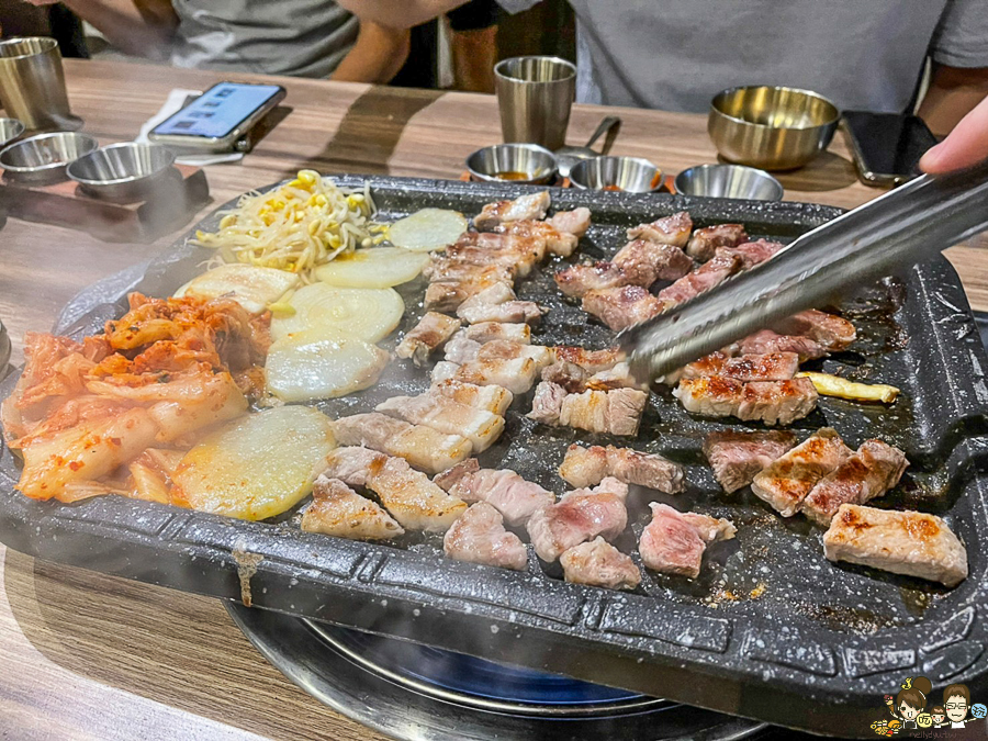 韓式燒肉 水赤床 高雄燒肉 韓國料理 韓式 文山特區 聚餐 家庭聚會 燒肉