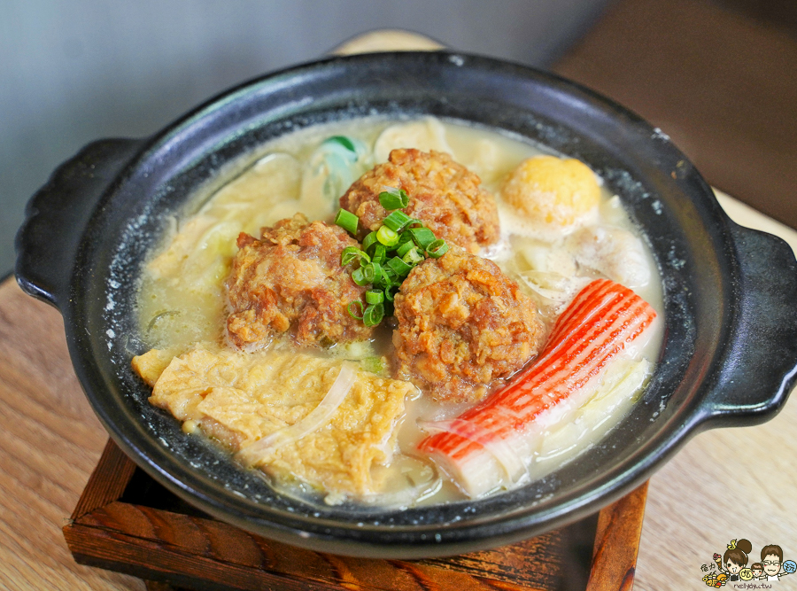 高雄美食 滷肉飯 家常料理 巷弄 必追 好吃 新鮮 手路菜 經典台式 麻辣豆腐