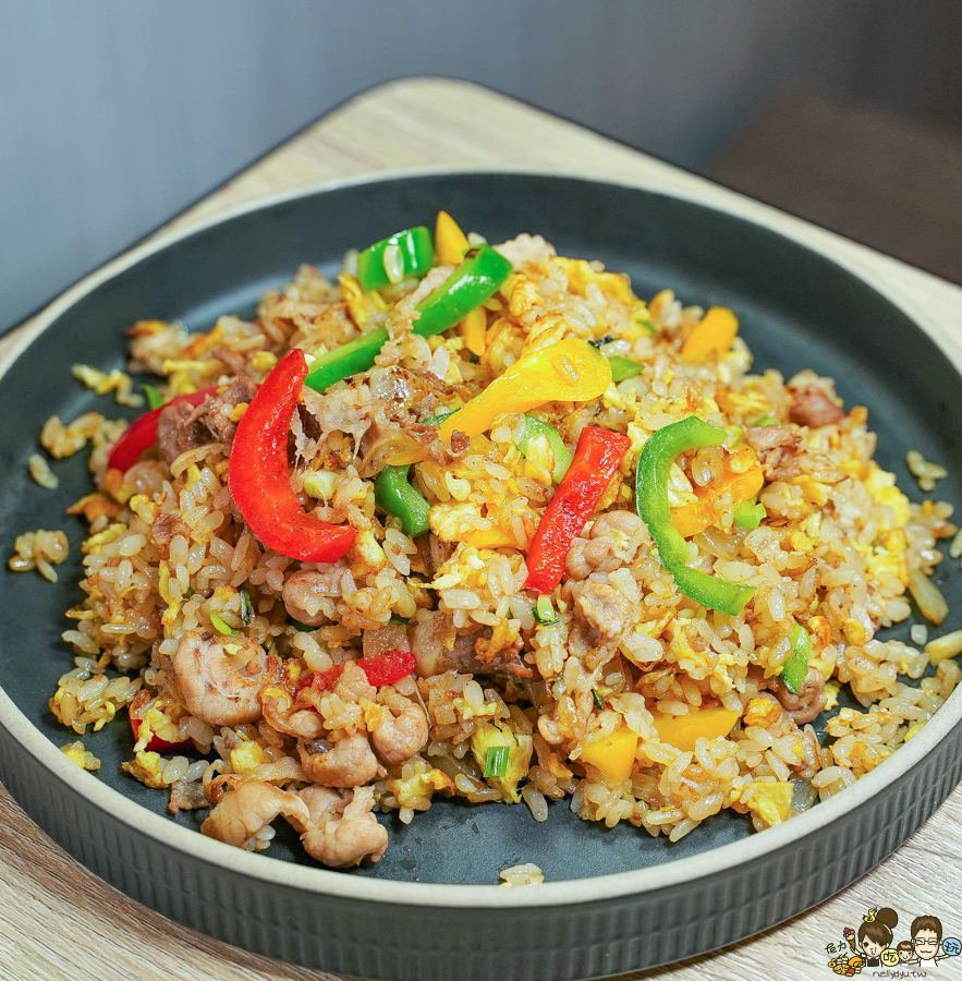 高雄美食 滷肉飯 家常料理 巷弄 必追 好吃 新鮮 手路菜 經典台式 麻辣豆腐