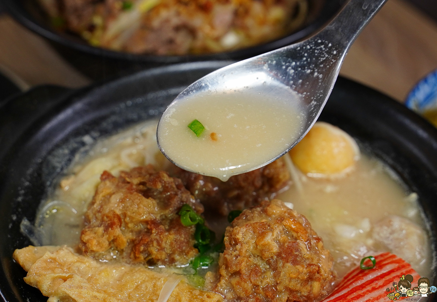 高雄美食 滷肉飯 家常料理 巷弄 必追 好吃 新鮮 手路菜 經典台式 麻辣豆腐