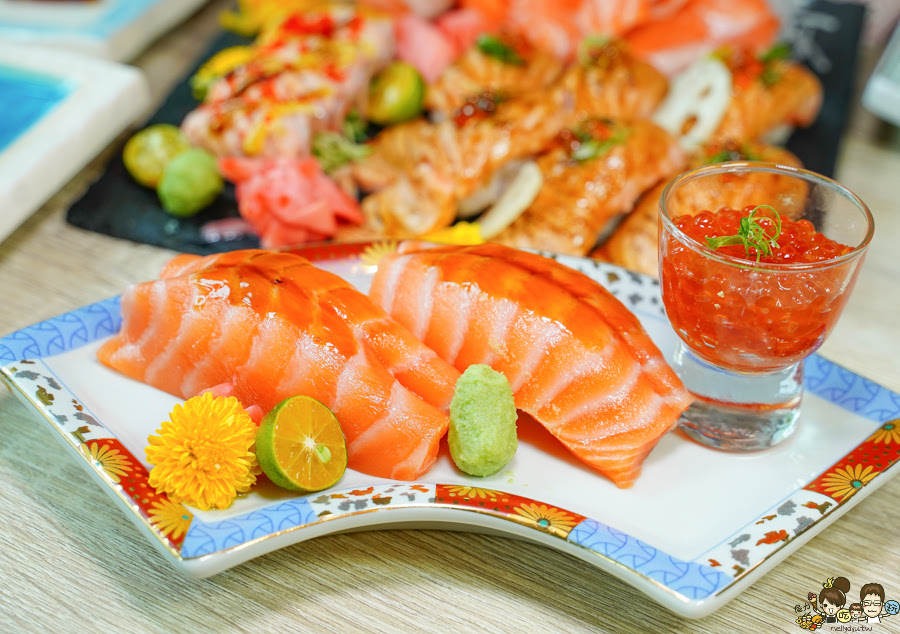 台南 鮭魚 浮誇鮭魚 好吃 鮭魚控 壽司 日式料理 網美 台南美食 最浮誇