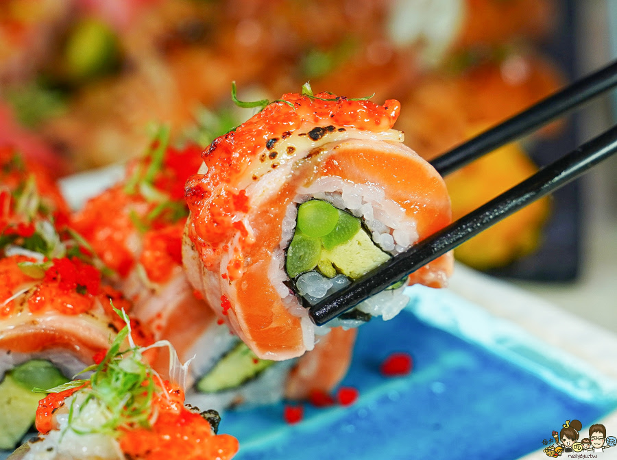 台南 鮭魚 浮誇鮭魚 好吃 鮭魚控 壽司 日式料理 網美 台南美食 最浮誇