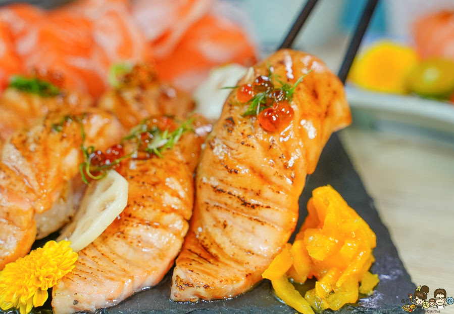 台南 鮭魚 浮誇鮭魚 好吃 鮭魚控 壽司 日式料理 網美 台南美食 最浮誇