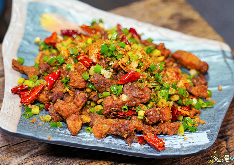 泰式幽靈串燒 熱炒 串燒 燒烤 創意 泰式料理 聚餐 高雄美食 隱藏版 聚餐