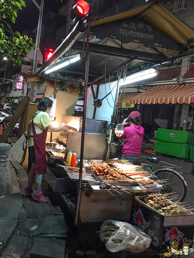 高雄燒烤 串燒 銅板美食 消夜 晚餐 必吃 老店 老字號 哈瑪星 西子灣