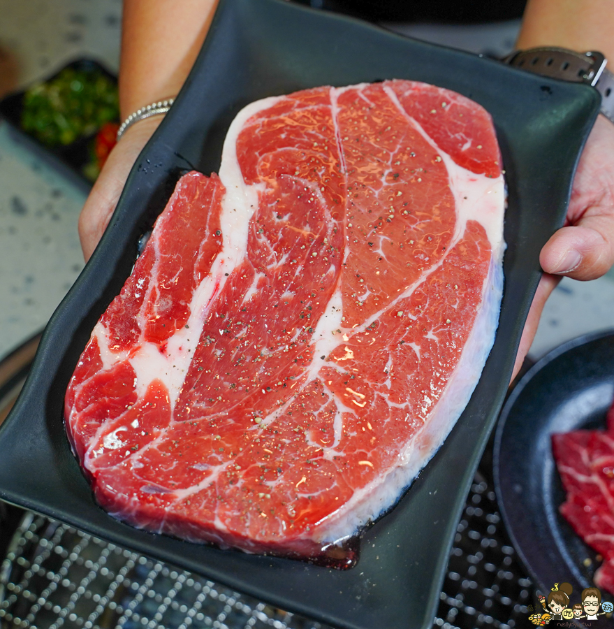 高雄吃到飽 燒肉吃到飽 文山特區美食 聚餐 約會 吃燒肉 小酌 美食 日式燒肉 吃到飽 高雄必吃 