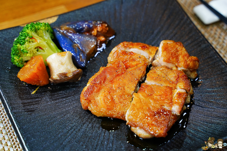 大立百貨 咖啡 蔦屋 in89電影院 金窯比薩 高雄旅遊 景點 美食 伴手禮 電影院 遊樂