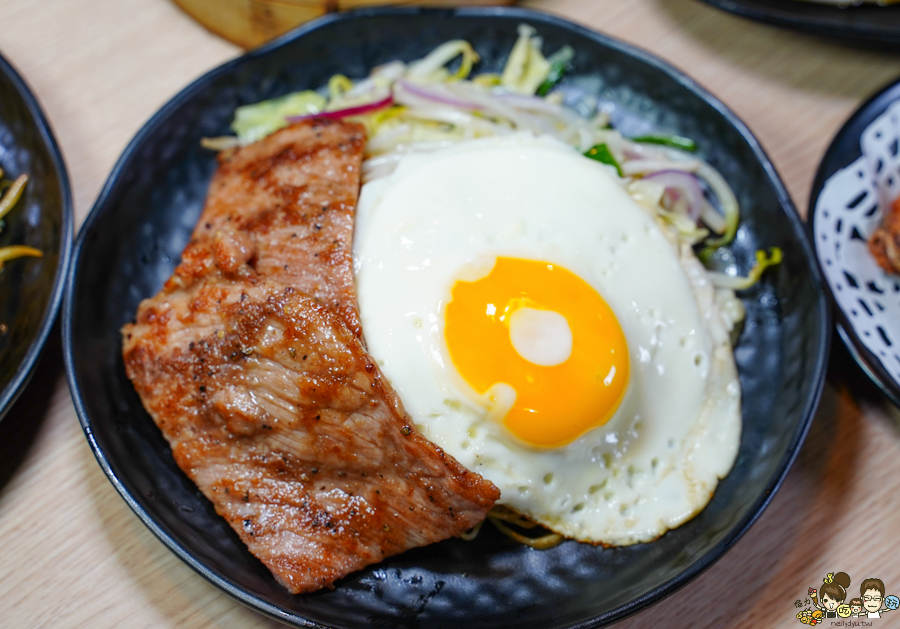 高雄港點 港式美食 蒸籠 撈麵 獨門 特色 平價 吉林夜市 葛萊食味本舖