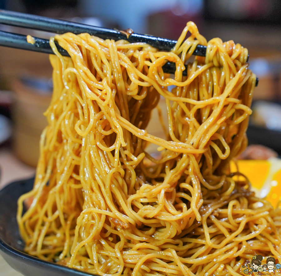 高雄港點 港式美食 蒸籠 撈麵 獨門 特色 平價 吉林夜市 葛萊食味本舖