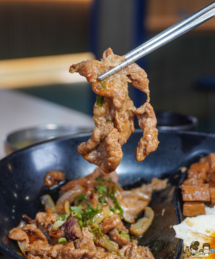 百濟 烤肉飯 夢時代 美食 美食街 親子 套餐 親民 前鎮美食