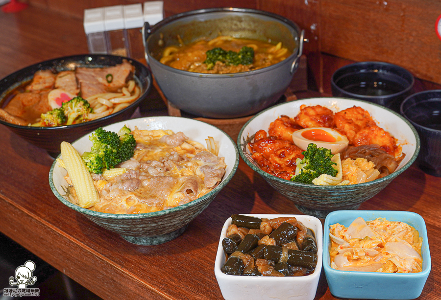 悅食堂 聚餐 日式 蓋飯 聚餐 親子聚會 高雄美食 學區美食 必吃 親民價格