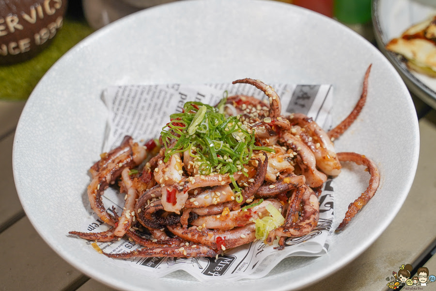 高雄燈會 住宿 飯店 吃 美食 旅遊 交通 高鐵假期