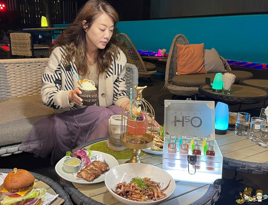 高雄燈會 住宿 飯店 吃 美食 旅遊 交通 高鐵假期