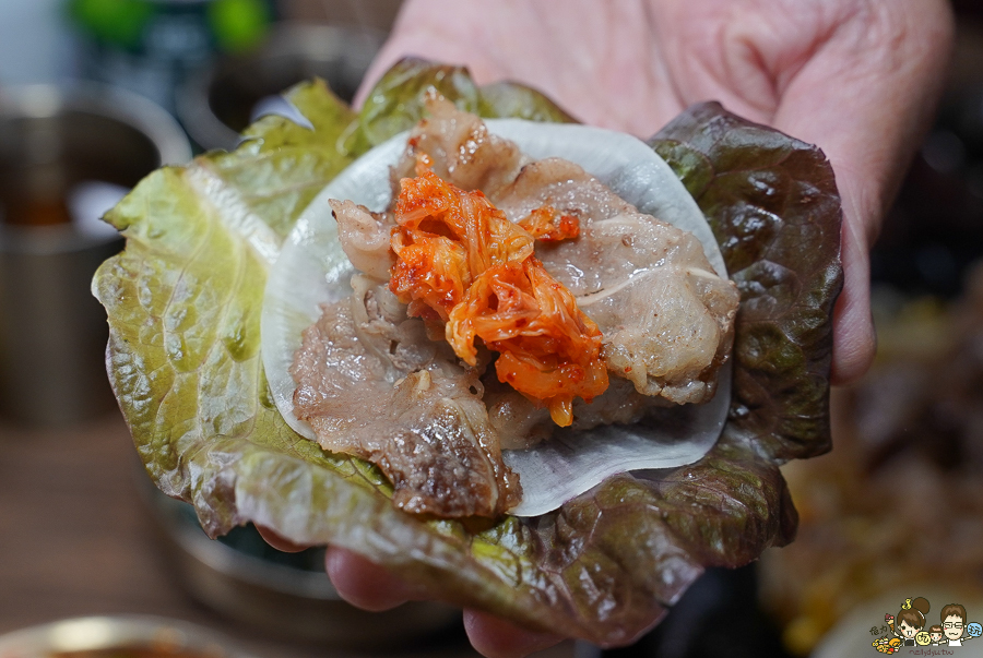 水刺床 燒肉 韓式燒肉 韓國料理 正宗 好吃 免費續加小菜 桌邊服務 代考 聚餐