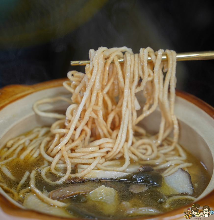 鍋燒麵 隱藏版 巷弄美食 鍋燒 湯頭 經典 老饕推薦 必追 高雄美食