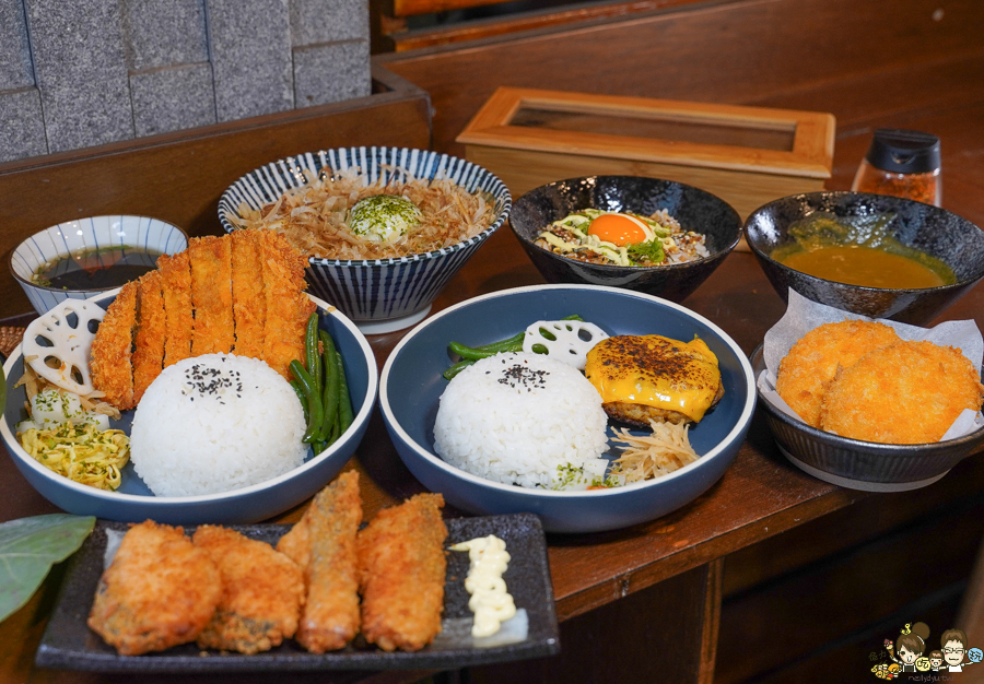 木蘭咖哩 日式 炸物 美食 巷弄 高雄咖哩 高雄美食 必吃 好吃 外帶 