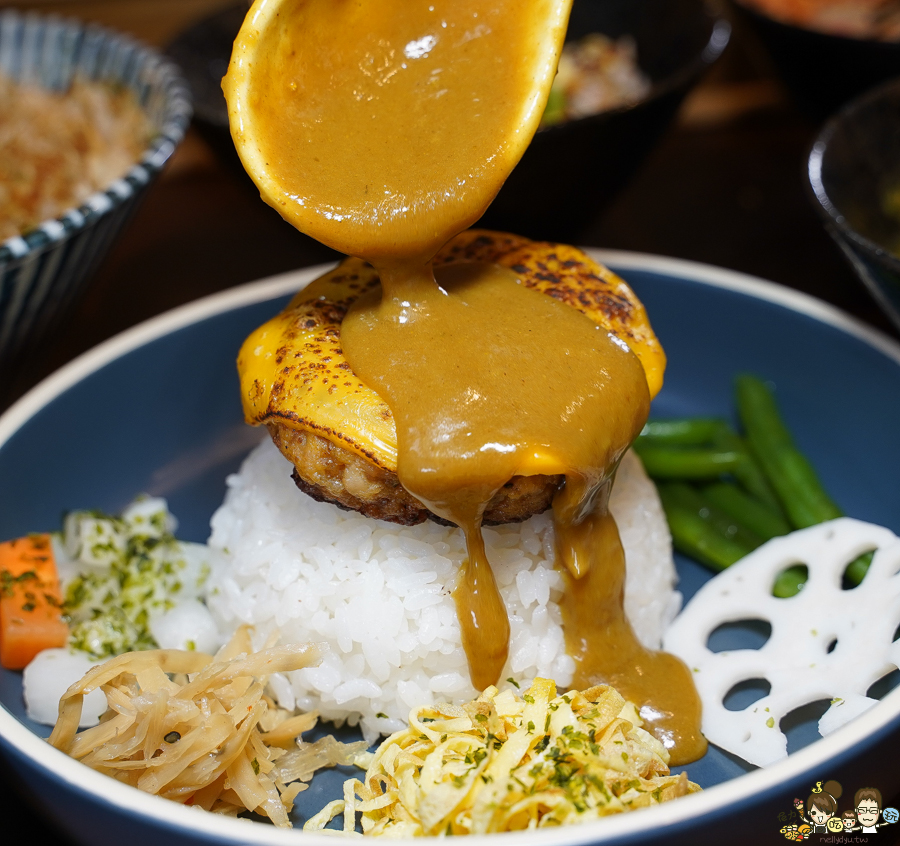 木蘭咖哩 日式 炸物 美食 巷弄 高雄咖哩 高雄美食 必吃 好吃 外帶 