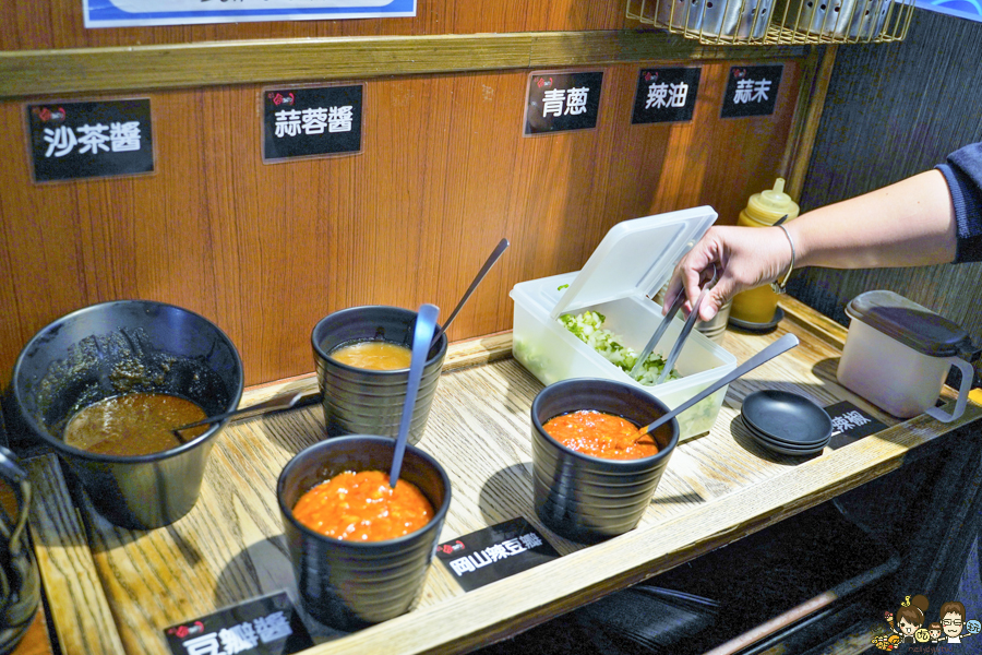 個人鍋 百元鍋物 火鍋 聚餐 約會 吃到飽 高雄美食 學區每食