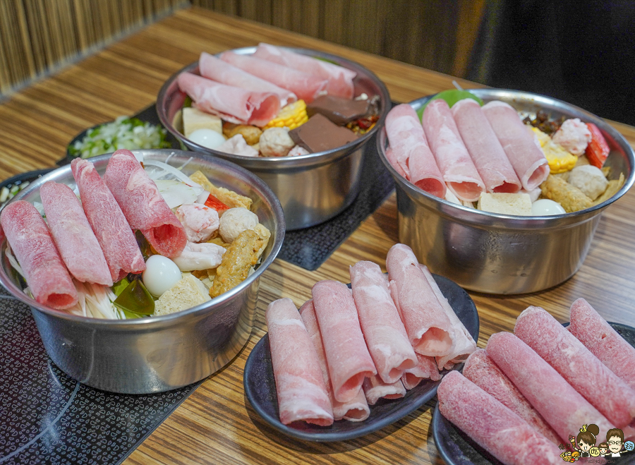 個人鍋 百元鍋物 火鍋 聚餐 約會 吃到飽 高雄美食 學區每食