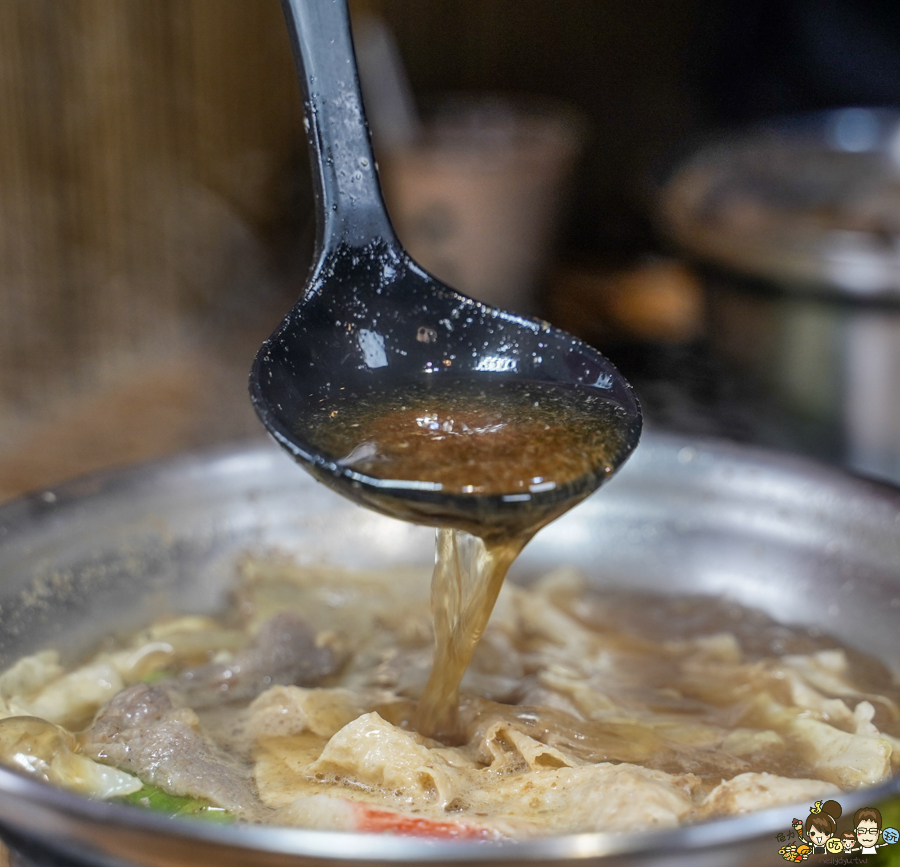 個人鍋 百元鍋物 火鍋 聚餐 約會 吃到飽 高雄美食 學區每食