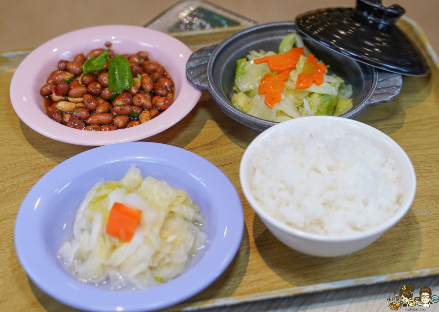 夢時代 美食 聚餐 家庭聚會 定食 套餐 公司聚餐 好吃 台灣小吃 家常料理 功夫菜色